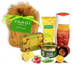 Vaadi Herbal Youthful Skin Gift Pack 355 gm